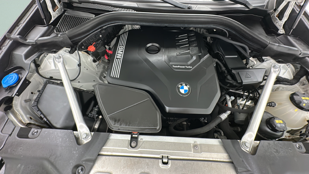 Used 2021 BMW X4 xDrive30i w/ Executive Package AWD/4WD image 23