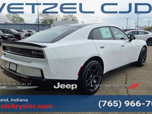New 2026 Dodge Charger R/T AWD/4WD image 7