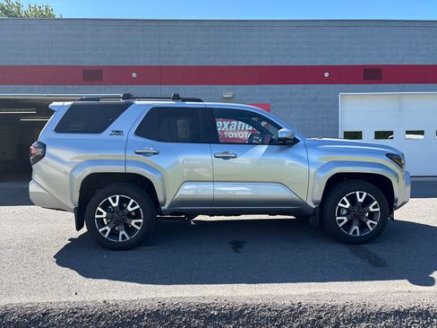 Certified 2026 Toyota 4Runner TRD Sport Premium AWD/4WD image 2