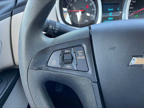 Used 2012 Chevrolet Equinox LS image 22