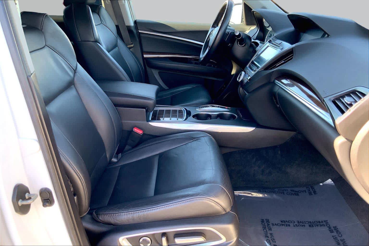 Used 2020 Acura MDX SH-AWD image 8