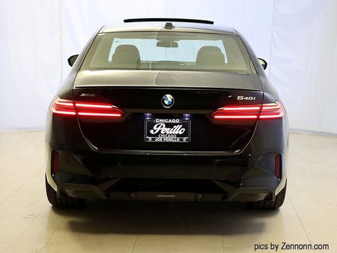 Used 2026 BMW 540i xDrive image 9