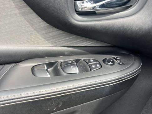 Used 2015 Nissan Murano SL w/ SL Technology Package image 14