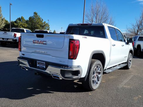 New 2026 GMC Sierra 1500 SLT w/ SLT Premium Package image 3
