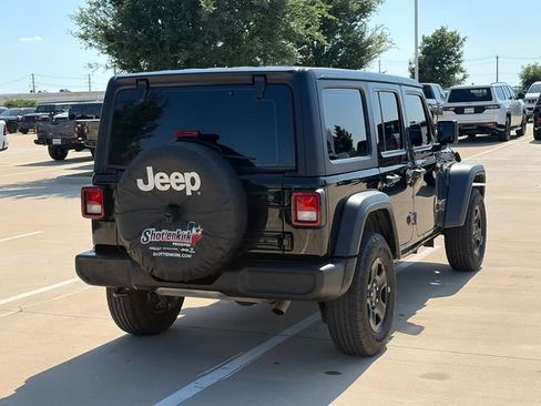 Used 2025 Jeep Wrangler Unlimited Sport AWD/4WD image 9