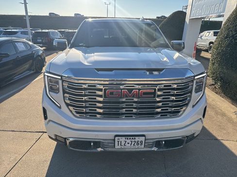 Used 2024 GMC Sierra 1500 Denali w/ Denali Reserve Package image 2