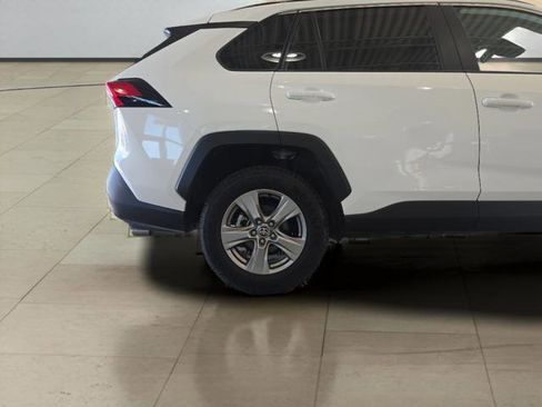 Used 2025 Toyota RAV4 XLE image 30