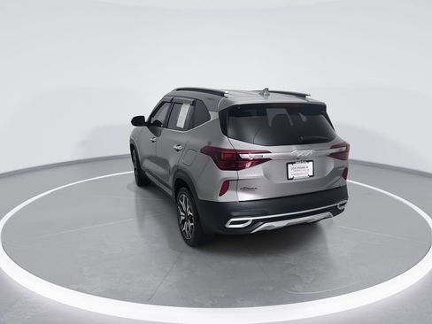 Used 2022 Kia Seltos SX w/ Sunroof Package AWD/4WD image 8