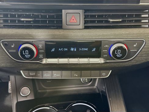 Used 2024 Audi A4 2.0T Premium Plus image 17