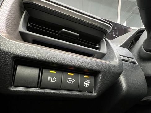 Used 2024 Toyota Prius XLE image 20