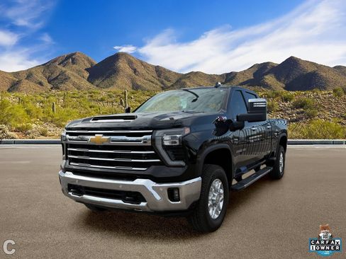 Certified 2024 Chevrolet Silverado 2500 LTZ w/ LTZ Premium Package AWD/4WD image 2