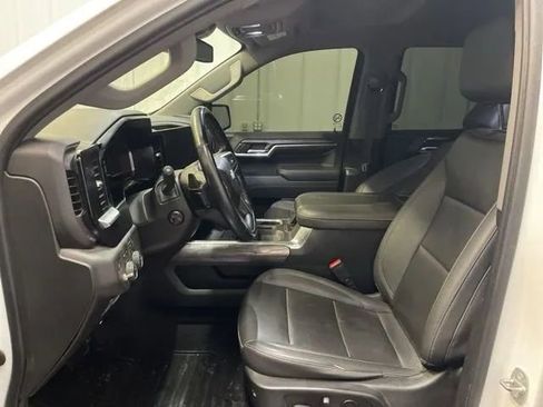 Used 2023 Chevrolet Silverado 1500 LTZ w/ LTZ Convenience Package II image 10