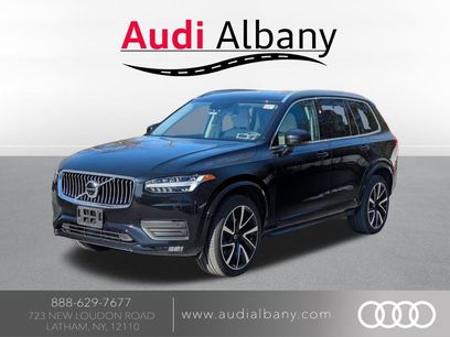Used 2022 Volvo XC90 T6 Momentum w/ Advanced Package