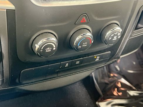 Used 2022 RAM 1500 Classic Warlock image 15