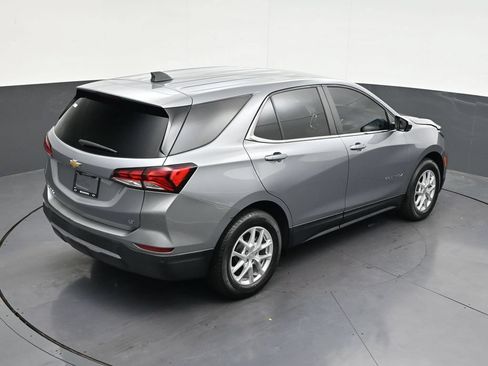 Used 2024 Chevrolet Equinox LT FWD image 19