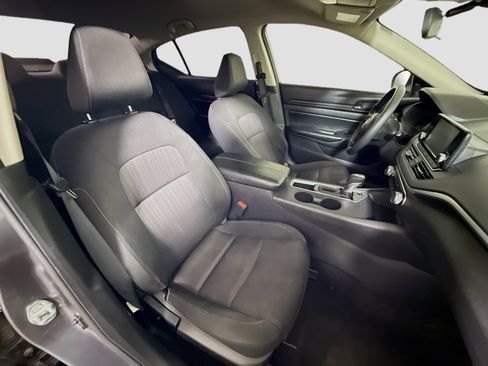 Used 2023 Nissan Altima 2.5 S FWD image 29