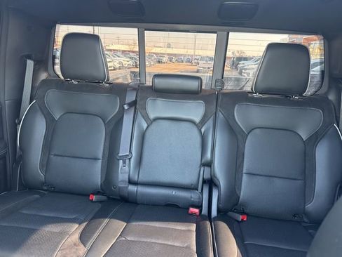 Used 2024 RAM 1500 Laramie image 14