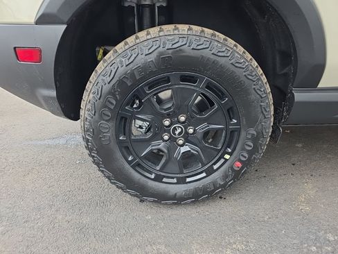 New 2025 Ford Bronco Sport Outer Banks w/ Sasquatch Outer Banks Package AWD/4WD image 32
