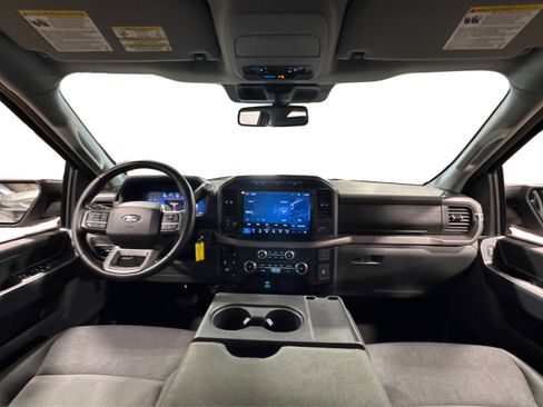 Used 2024 Ford F150 XLT image 41
