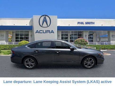 Used 2023 Honda Accord EX image 5