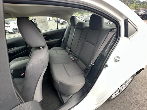 Used 2023 Toyota Corolla LE FWD image 13