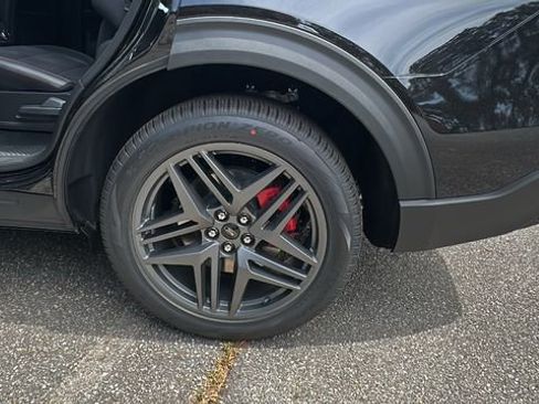 New 2026 Ford Explorer ST image 19