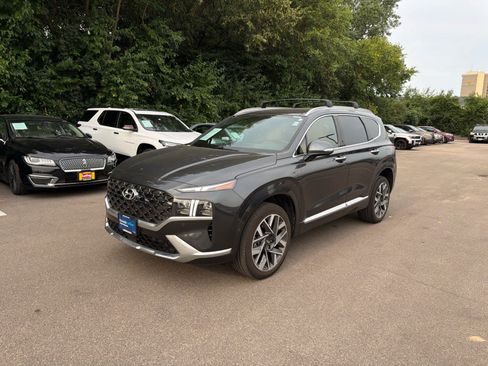 Used 2017 Hyundai Santa Fe Sport AWD/4WD image 4