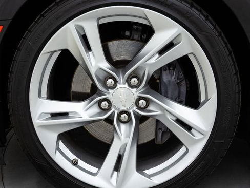 Used 2021 Chevrolet Camaro SS image 26