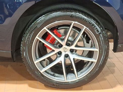 Used 2022 Porsche Macan S image 7