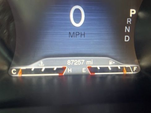 Used 2015 Jeep Cherokee Limited w/ Luxury Group image 14