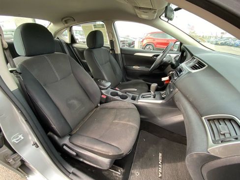 Used 2017 Nissan Sentra S image 26