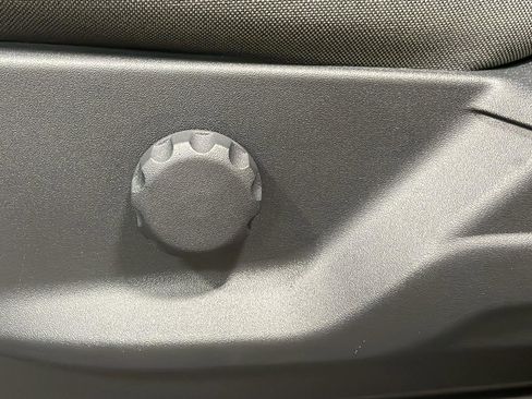 New 2026 Ford F250 XL w/ XL Off-Road Package image 12