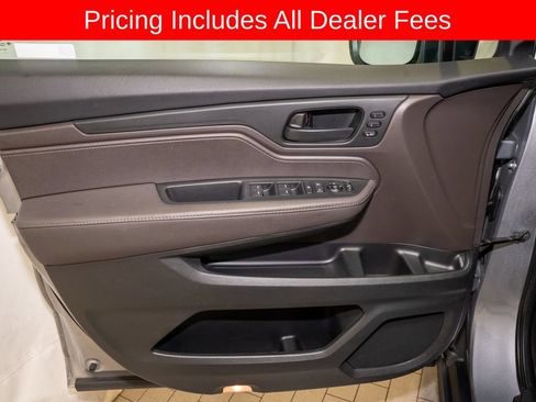 Used 2018 Honda Odyssey EX-L image 13