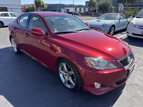 Used 2007 Lexus IS 350 RWD image 7
