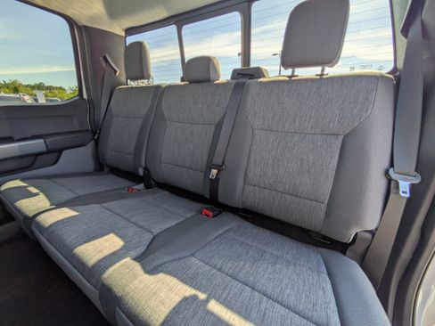 Used 2024 Ford F250 XL w/ STX Appearance Package AWD/4WD image 13