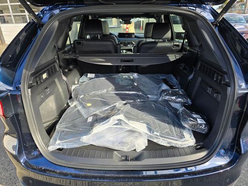 New 2026 MAZDA CX-90 Plug-In Hybrid w/ Premium Plus image 16