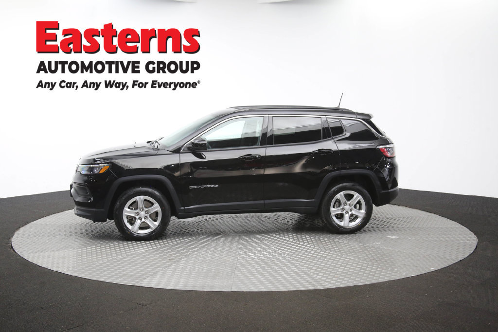 Used 2023 Jeep Compass Latitude AWD/4WD image 64
