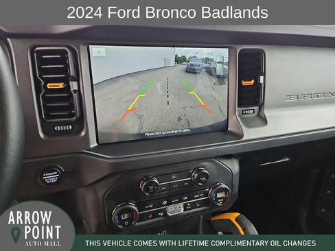 Used 2024 Ford Bronco Badlands AWD/4WD image 24