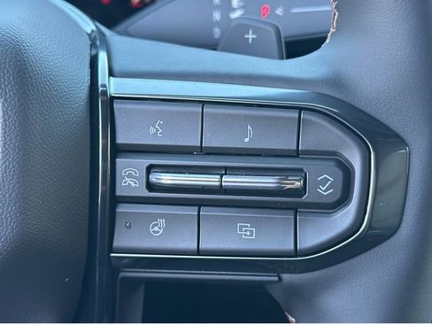 New 2026 GMC Yukon AT4 image 34