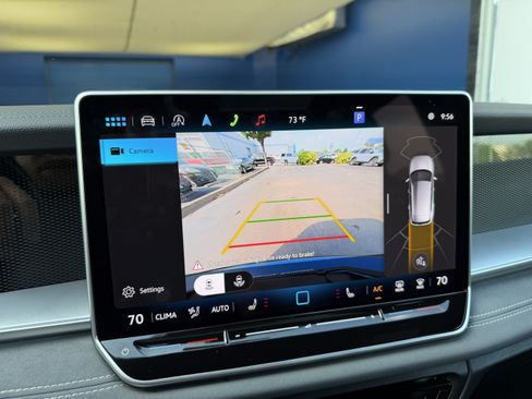 Certified 2025 Volkswagen Tiguan SE R-Line AWD/4WD image 20