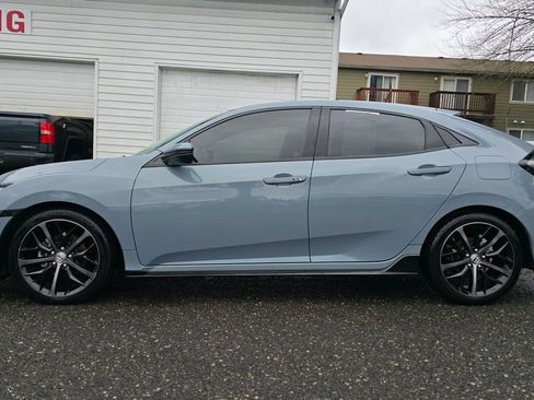 Used 2021 Honda Civic Sport Touring image 6