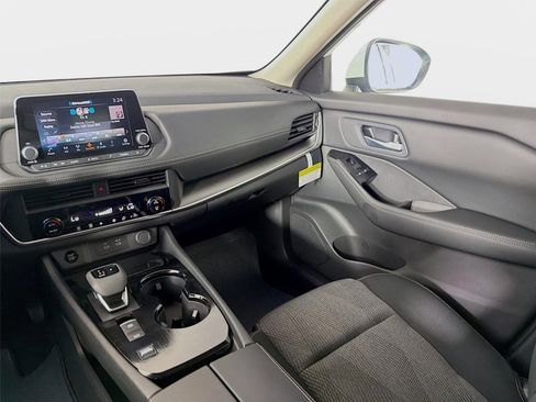 New 2026 Nissan Rogue SV FWD image 22
