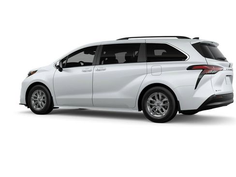 New 2026 Toyota Sienna XLE image 39