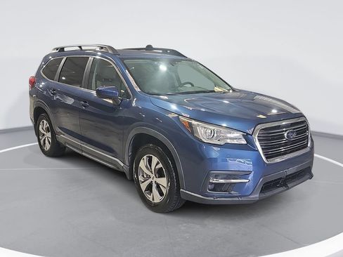 Used 2021 Subaru Ascent Premium w/ Convenience Package AWD/4WD image 3