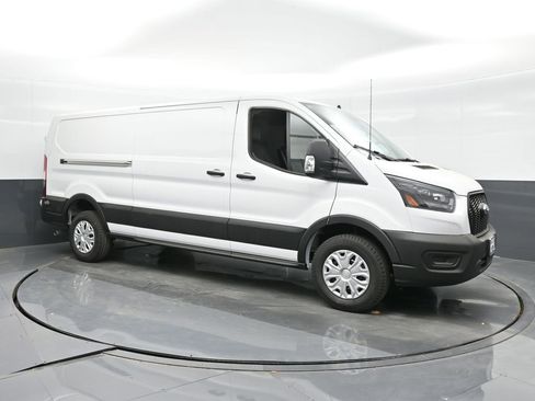 New 2024 Ford Transit 150 Low Roof image 14