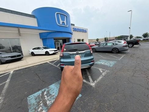 Used 2015 Honda CR-V EX image 7