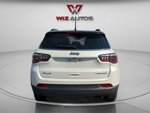 Used 2018 Jeep Compass Limited AWD/4WD image 4