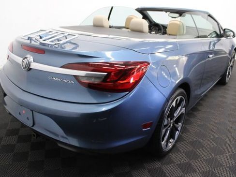 Used 2017 Buick Cascada Premium FWD image 9
