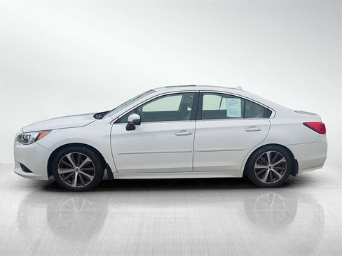 Used 2017 Subaru Legacy 2.5i Limited image 5