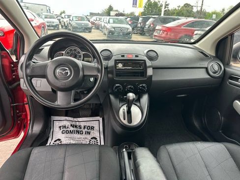 Used 2014 MAZDA MAZDA2 Sport FWD image 15
